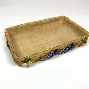 Vintage Woven Basket Raised Fruit & Vegetable